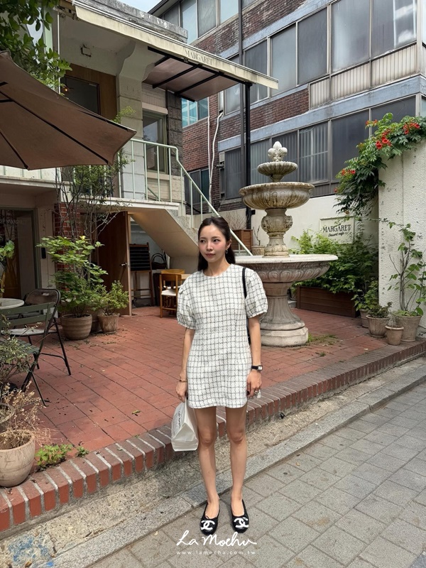 格紋氣質短澎袖洋裝
